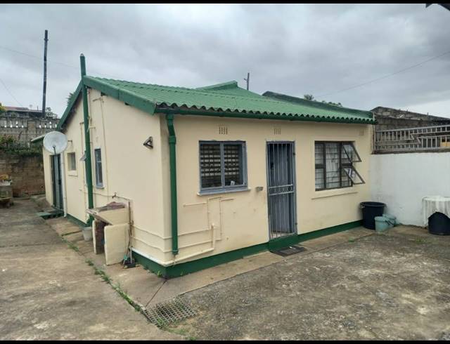 2 BEDROOM HOUSE FOR SALE IN SUNFORD